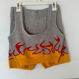 ❤️‍🔥Crop Top & Shorts Set - Grey Knit Flame Design